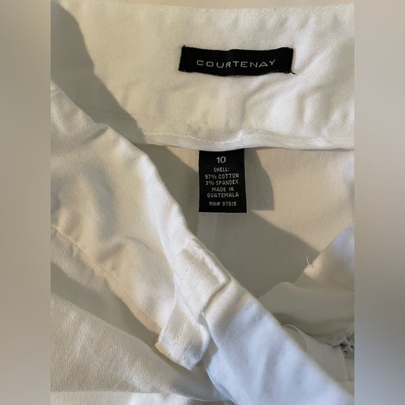 Courtenay Mini skirt with Shorts Attached (Skort) white size 10 - Picture 5 of 5